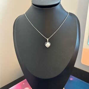 Elegant Silver Heart pearl Pendant Necklace